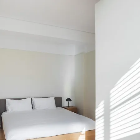 Διαμέρισμα Flh Santa Apolonia Riverside