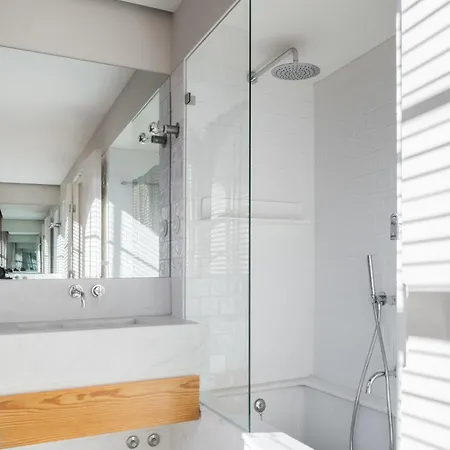 Flh Santa Apolonia Riverside *